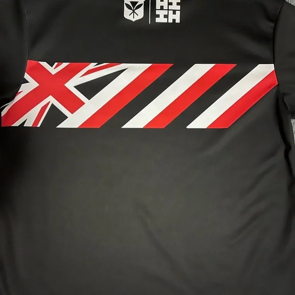 Hawaii’s Finest Black and Red Graphic T-Shirt - Picture 5 of 7